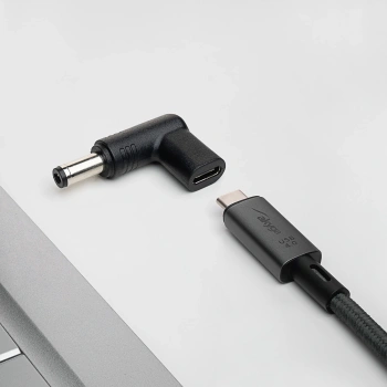 2838-usb-c-laptop-adapter-ak-nd-c02-3-3000x3000.jpg.webp